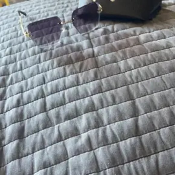Oversized Rimless Irregular Sunglasses